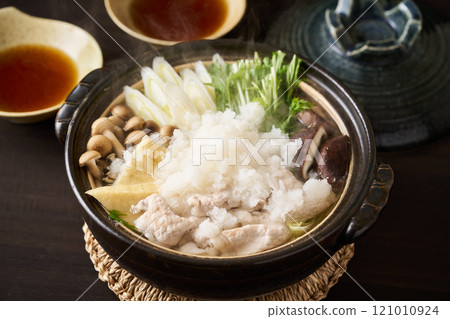 Pork loin mizore hotpot Pork loin mizore hotpot 121010924