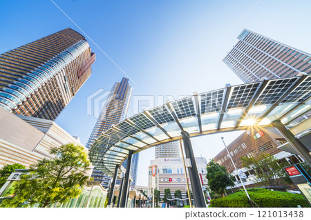 俯瞰武藏小杉塔公寓大樓的川崎城市景觀[神奈川縣川崎市] 121013438