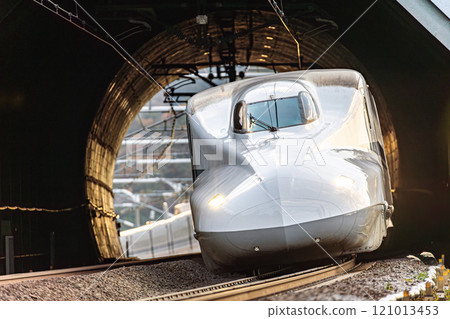 The Shinkansen passing through the Kaseno Tunnel 121013453