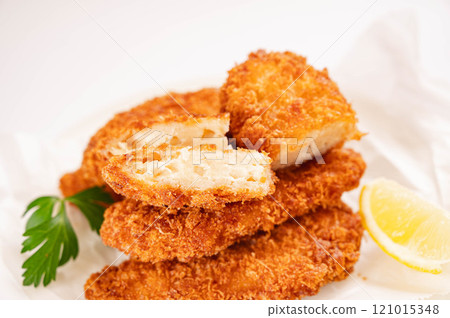 Chicken fillet cutlet Chicken fillet cutlet 121015348