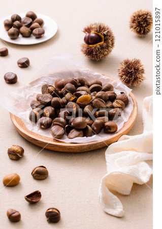A scene where sweet nights are emotionally plated A scene where sweet nights are emotionally plated 121015897