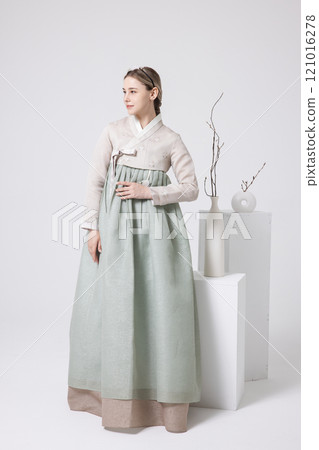 A foreign woman wearing traditional Korean hanbok 121016278