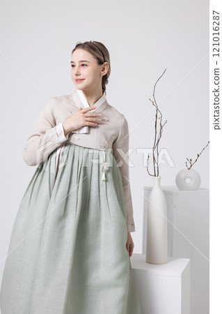 A foreign woman wearing traditional Korean hanbok 121016287