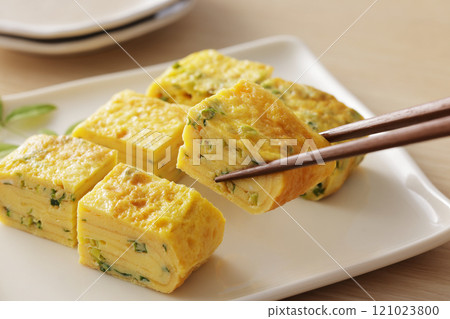 看起來美味的大捲蛋配蔥 121023800