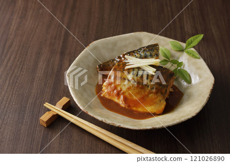 用鯖魚燜鯖魚 121026890
