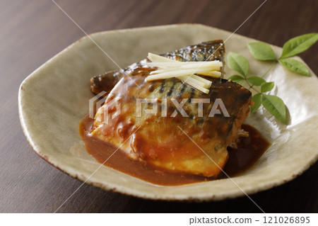 用鯖魚燜鯖魚 121026895