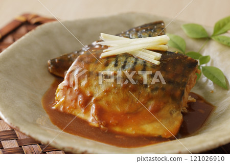 用鯖魚燜鯖魚 121026910