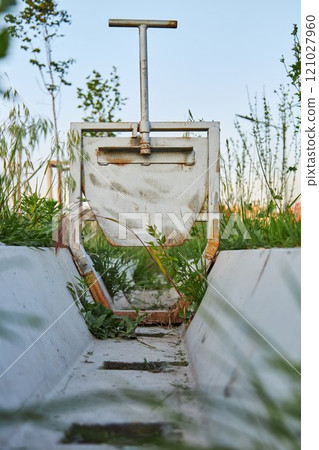 Metal valve for shutting off water supply, Irrigation ditch, drained aryk Metal valve for shutting off water supply, Irrigation ditch, drained aryk 121027960