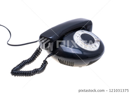 black retro telephone isolated black retro telephone isolated 121031375