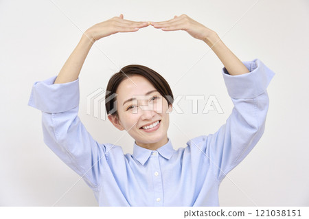 女性圓圈封印白色背景 121038151