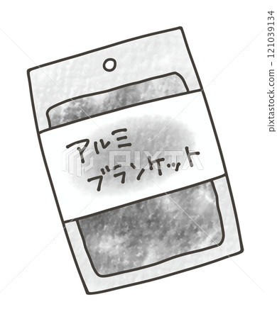 A simple, loose aluminum blanket with an analog look 121039134