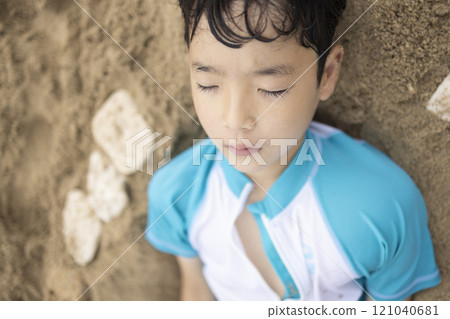 喜歡游泳的孩子 121040681