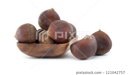 Natural Chestnuts in Wooden Bowl Isolated on White Background Natural Chestnuts in Wooden Bowl Isolated on White Background 121042757