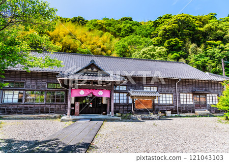島根石見銀山官署遺址 121043103