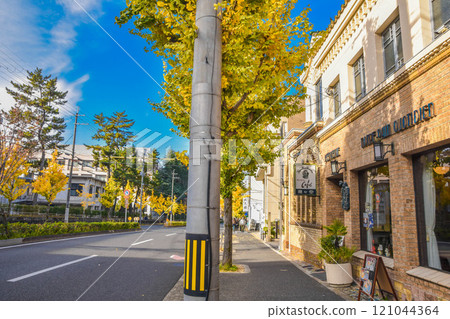 秋天的京都市百萬便:京都大學週邊的街道 秋天的京都市百萬便:京都大學週邊的街道 121044364