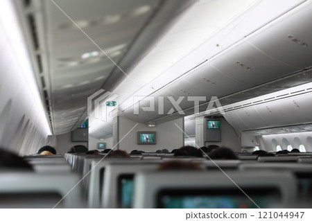 飛機機艙 121044947