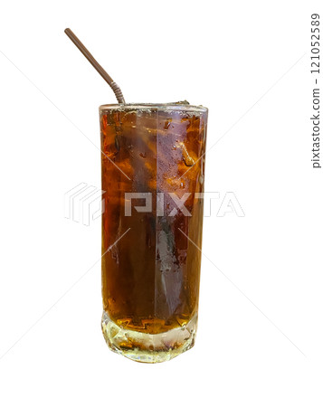 Chilled Glass of Cola with Ice and Straw. Perfect for Drink Promotions and Refreshing Summer Themes 121052589