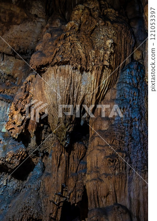 秋吉洞瀑布【山口縣美你市】 121053397