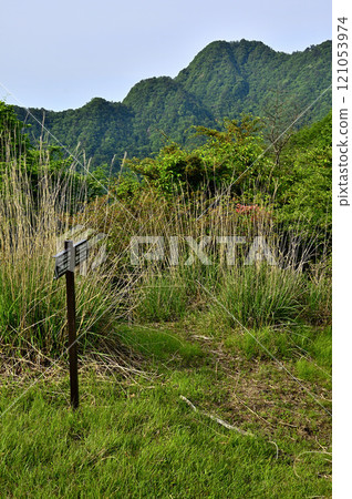 View of Junigatake from Oishi Pass in the Misaka Mountains 121053974