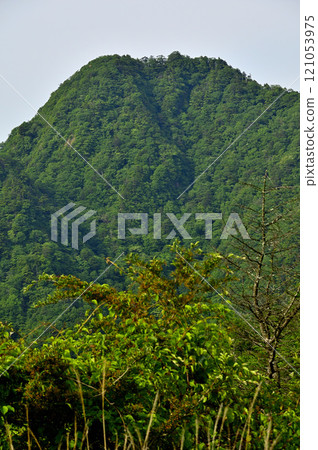 View of Junigatake from Oishi Pass in the Misaka Mountains View of Junigatake from Oishi Pass in the Misaka Mountains 121053975