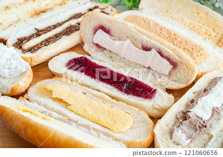 Various kinds of bread Various kinds of bread 121060656
