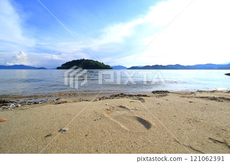 Gentle Seto Inland Sea 121062391