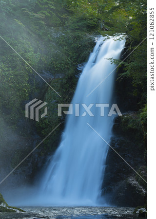 [縱向照片]大瀧秋保 121062855