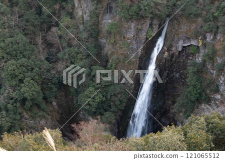 Nishishiiya Falls, Kusu District (Kusu Town) 121065512