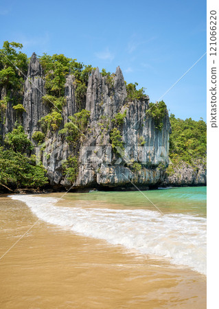 Scenic beach on Palawan island, Philippines. 121066220