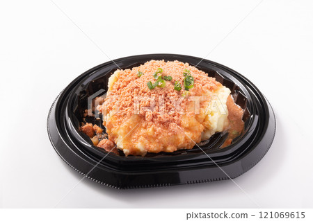 Potato salad with mentaiko sauce Potato salad with mentaiko sauce 121069615
