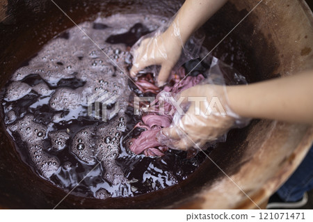 奄美大島泥染體驗 121071471