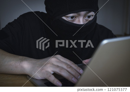 Hacker image 121075377