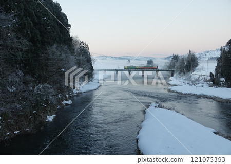 Haramagawa-Tadami Line 121075393
