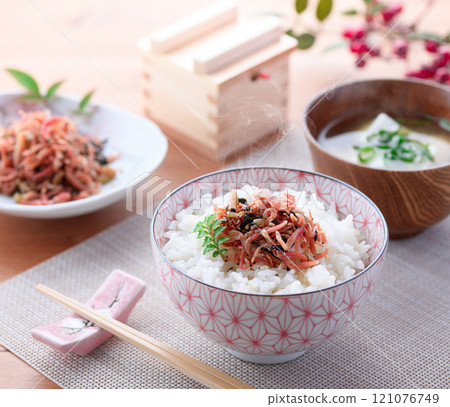 Chirimenjako 配李子米飯 121076749