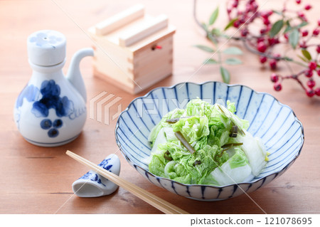 只需鹽和海帶就能輕鬆做的家常菜♪ 泡菜（泡菜） 121078695