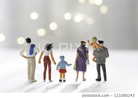 Three generations of parents and children in the illuminations, miniature back view 121080243