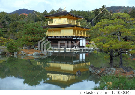 Autumn Kinkakuji Autumn Kinkakuji 121080343