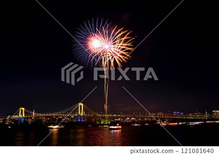 Odaiba winter fireworks 121081640