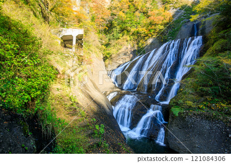 茨城縣醍醐町秋季袋田瀑布 茨城縣醍醐町秋季袋田瀑布 121084306