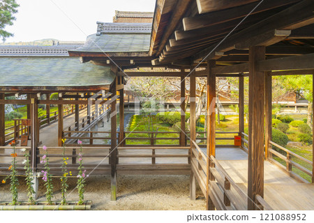 秋天的京都 大覺寺村雨迴廊 秋天的京都 大覺寺村雨迴廊 121088952