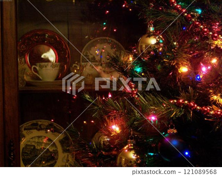 Christmas Tree with Ornaments and Lights Christmas Tree with Ornaments and Lights 121089568