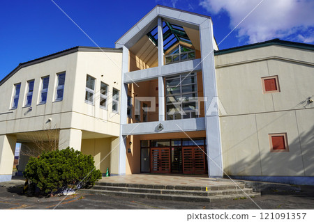 穆川町宮戶小學(停課) 穆川町宮戶小學(停課) 121091357