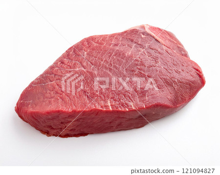 Raw beef 121094827