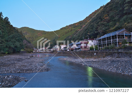 [川湯溫泉（隱士浴場）（黎明）] 和歌山縣田邊市本宮町川湯 121097227