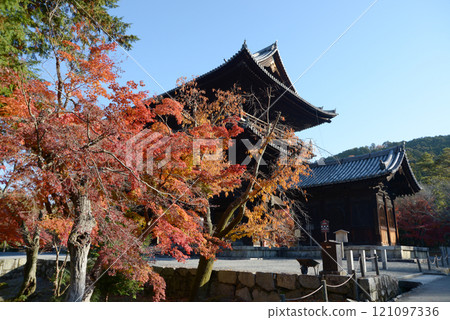 Nanzenji Temple, Sanmon Gate with Autumn Leaves, Sakyo Ward, Kyoto City Nanzenji Temple, Sanmon Gate with Autumn Leaves, Sakyo Ward, Kyoto City 121097336