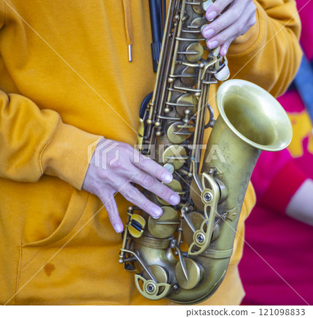 Copper pipe instruments: unique charm of Satsukushi style 121098833