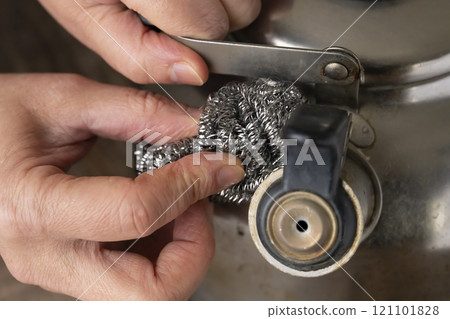 Removing burnt food from the kettle Removing burnt food from the kettle 121101828