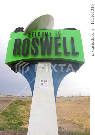 Roswell, New Mexico sign 121102330
