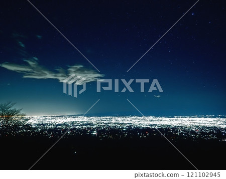 從赤城山眺望關東平原和鳩座的夜景 121102945