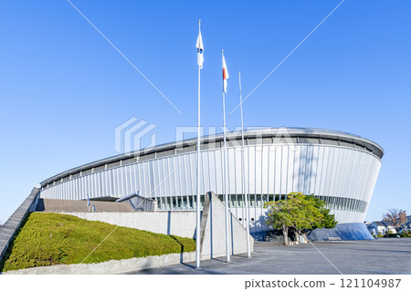 Wakayama Big Whale, Wakayama City, Wakayama Prefecture - A clear day at Wakayama Big Whale, where various events are held 121104987